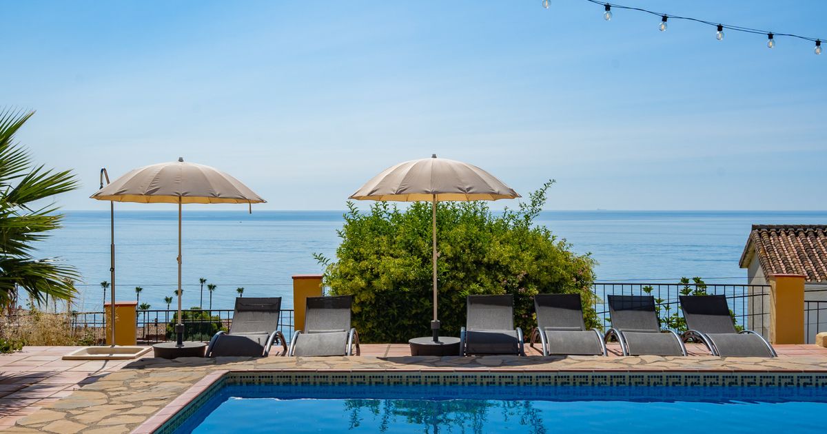 Villa in Estepona, Buenas Noches, Estepona, 1/12