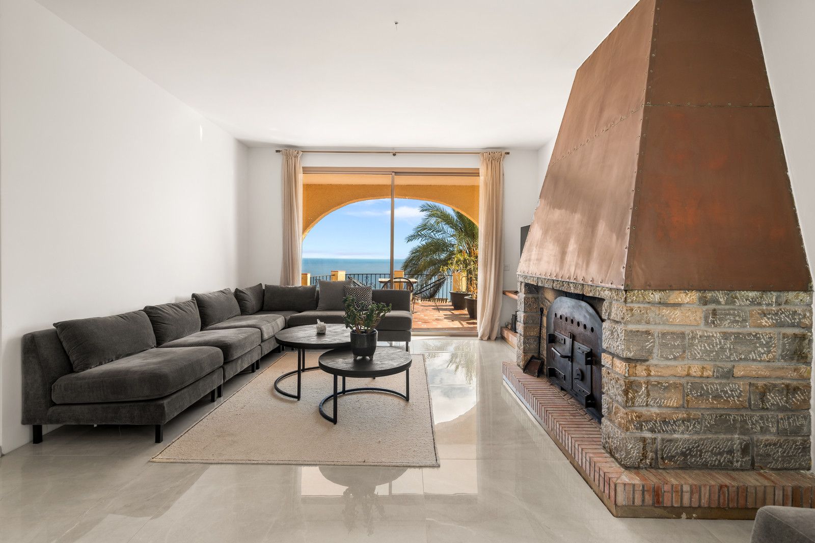 Villa in Estepona, Buenas Noches, Estepona, 10/12