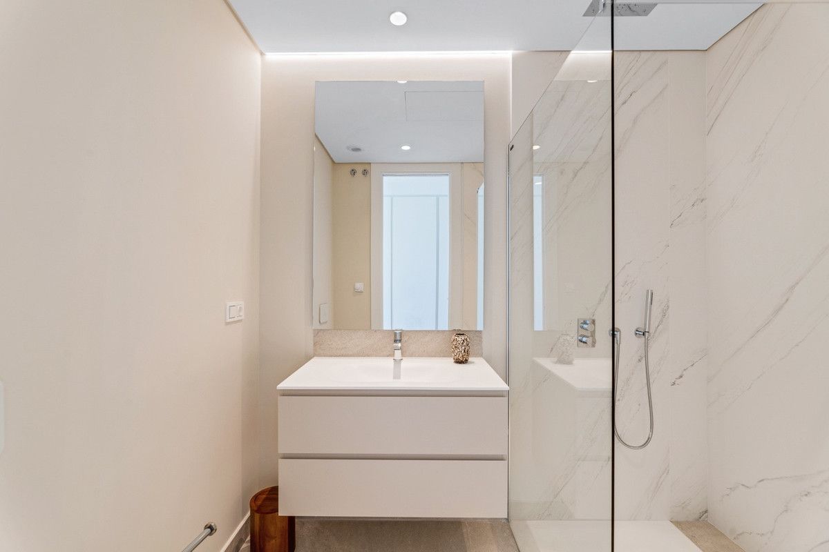 Ground Floor Apartment in Benahavís, Benahavís, 11/12