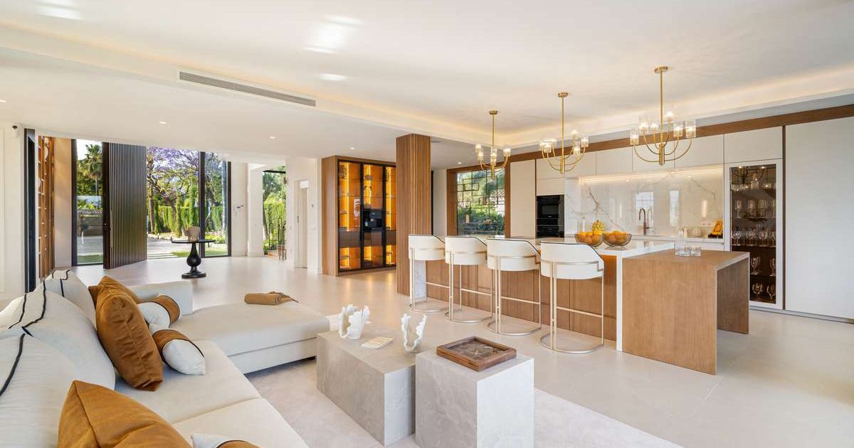 Вилла в Marbella, Marbella, 1/12