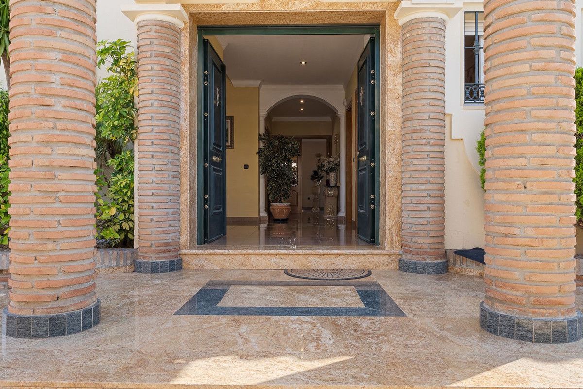 Vrijstaande Villa in Torrequebrada, Torrequebrada, 4/12