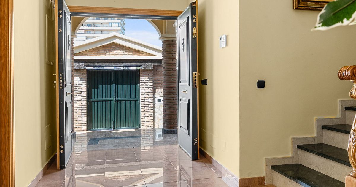 Vrijstaande Villa in Torrequebrada, Torrequebrada, 6/12