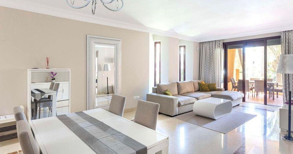 Appartement en rez-de-chaussée à San Pedro de Alcántara, San Pedro de Alcántara, 3/12