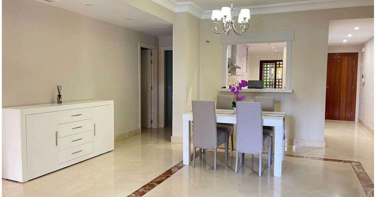 Appartement en rez-de-chaussée à San Pedro de Alcántara, San Pedro de Alcántara, 5/12