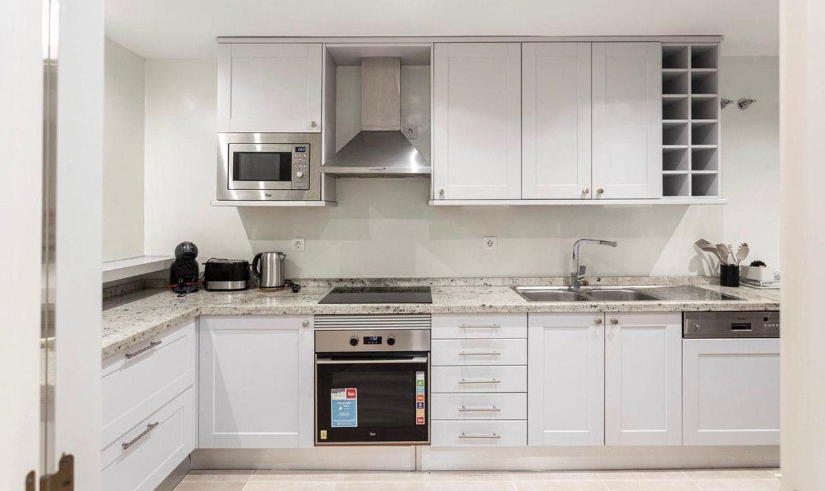Appartement en rez-de-chaussée à San Pedro de Alcántara, San Pedro de Alcántara, 7/12