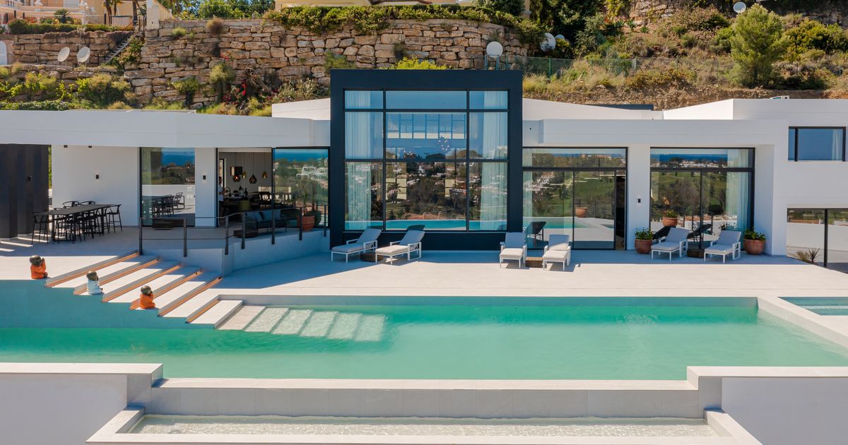 House in Benahavis, Paraiso Alto, Benahavis, 1/12