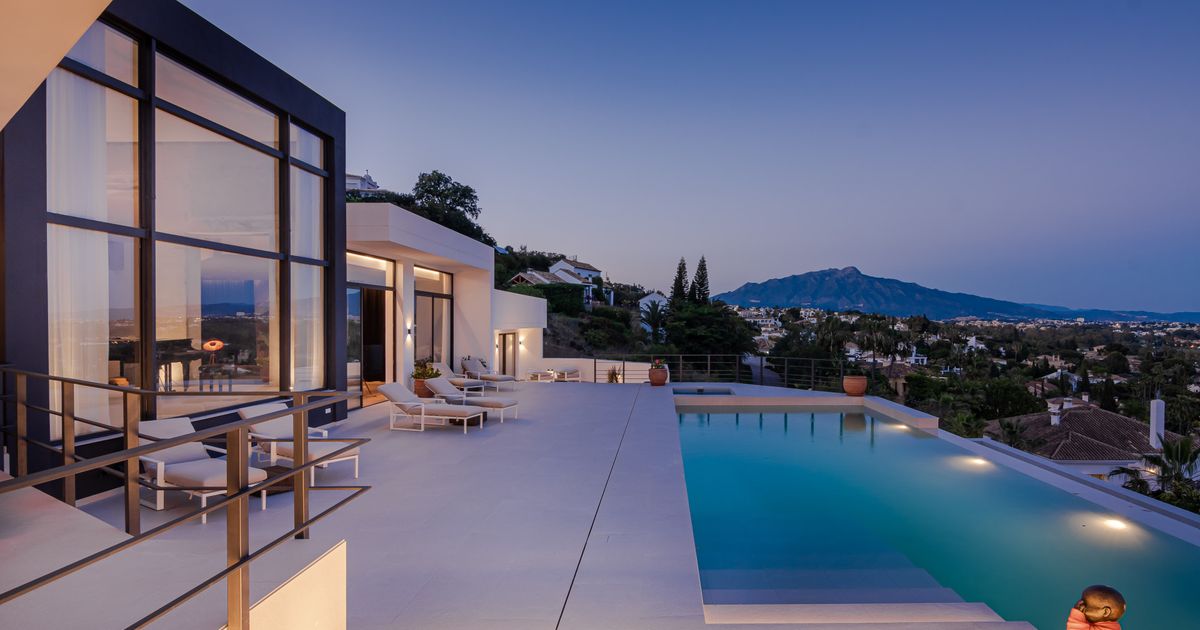 House in Benahavis, Paraiso Alto, Benahavis, 6/12