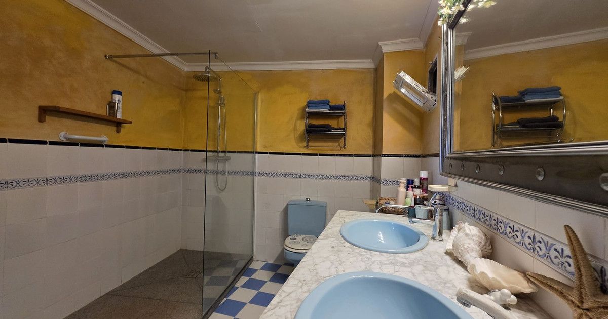 Townhouse in Manilva, Manilva, 6/12