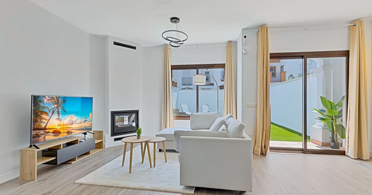Radhus i Casares Playa, Casares Playa, 1/12