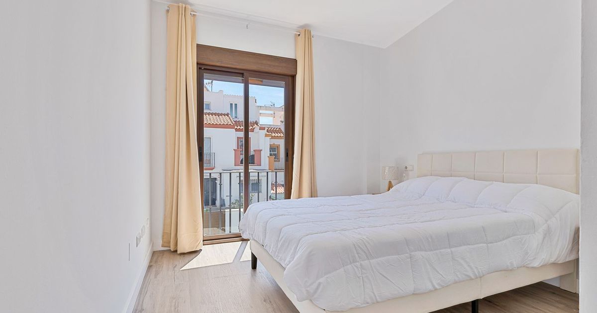 Radhus i Casares Playa, Casares Playa, 11/12