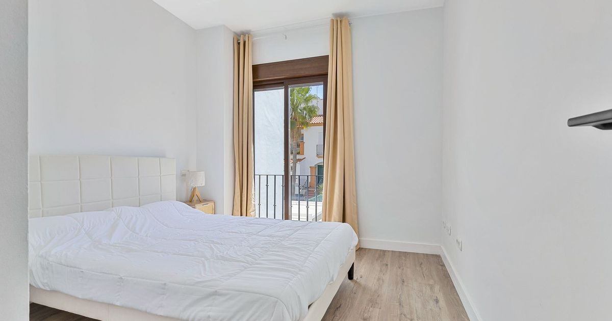 Radhus i Casares Playa, Casares Playa, 10/12