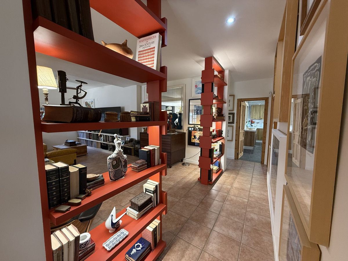 Vrijstaande villa in Torremolinos, Torremolinos, 3/12