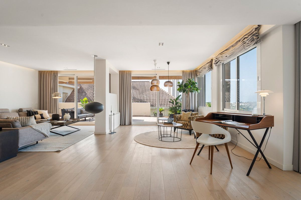 Duplex in Nueva Andalucía, Nueva Andalucía, 6/12