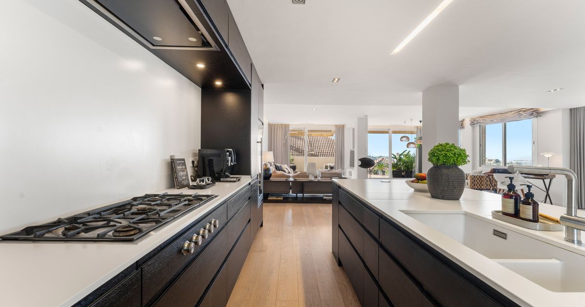 Duplex in Nueva Andalucía, Nueva Andalucía, 9/12