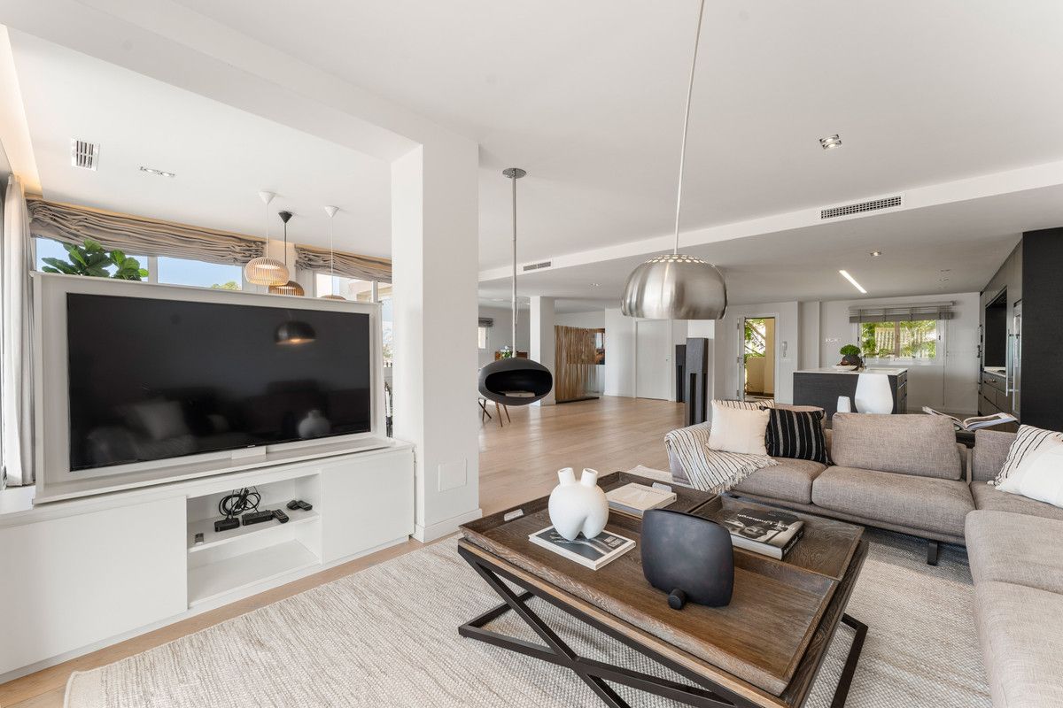 Duplex in Nueva Andalucía, Nueva Andalucía, 10/12