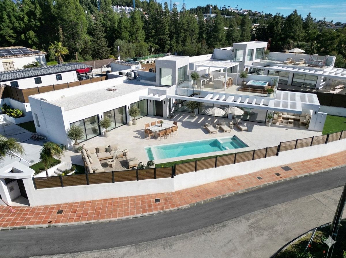 Vrijstaande Villa in El Chaparral, El Chaparral, 1/12