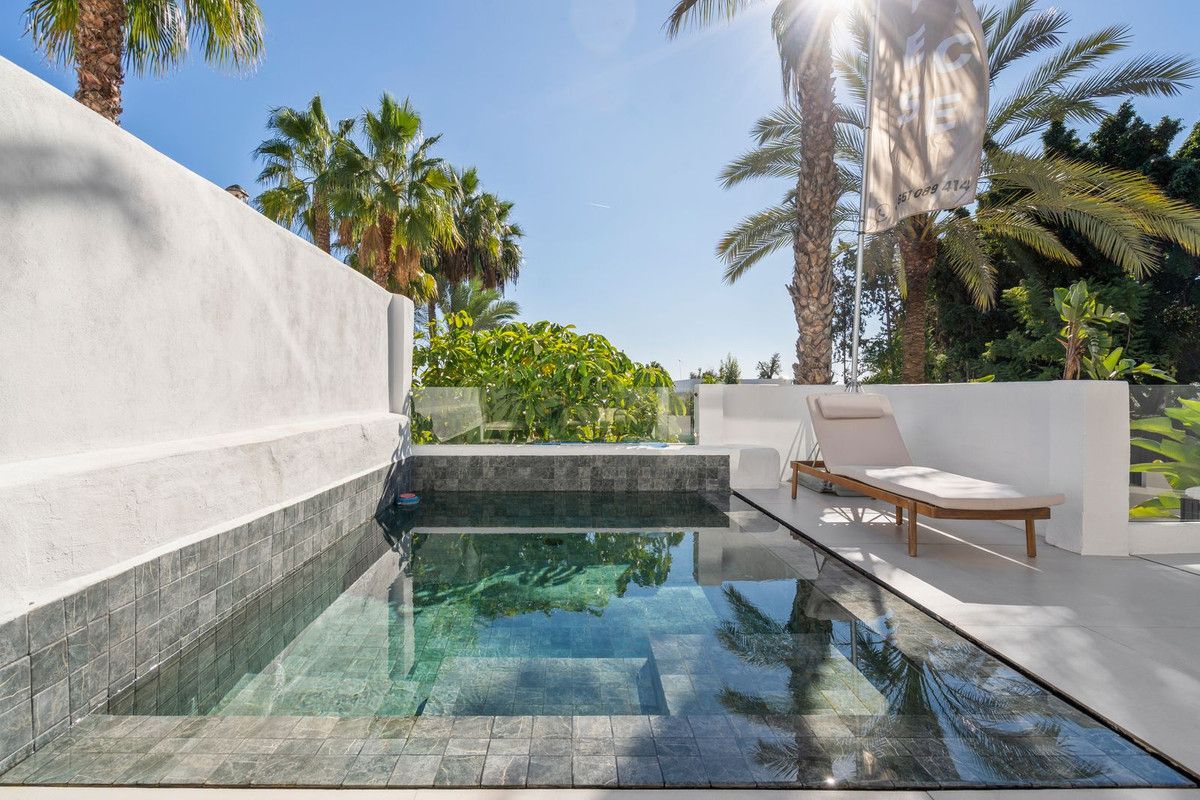 Duplex in El Paraiso, El Paraiso, 2/12