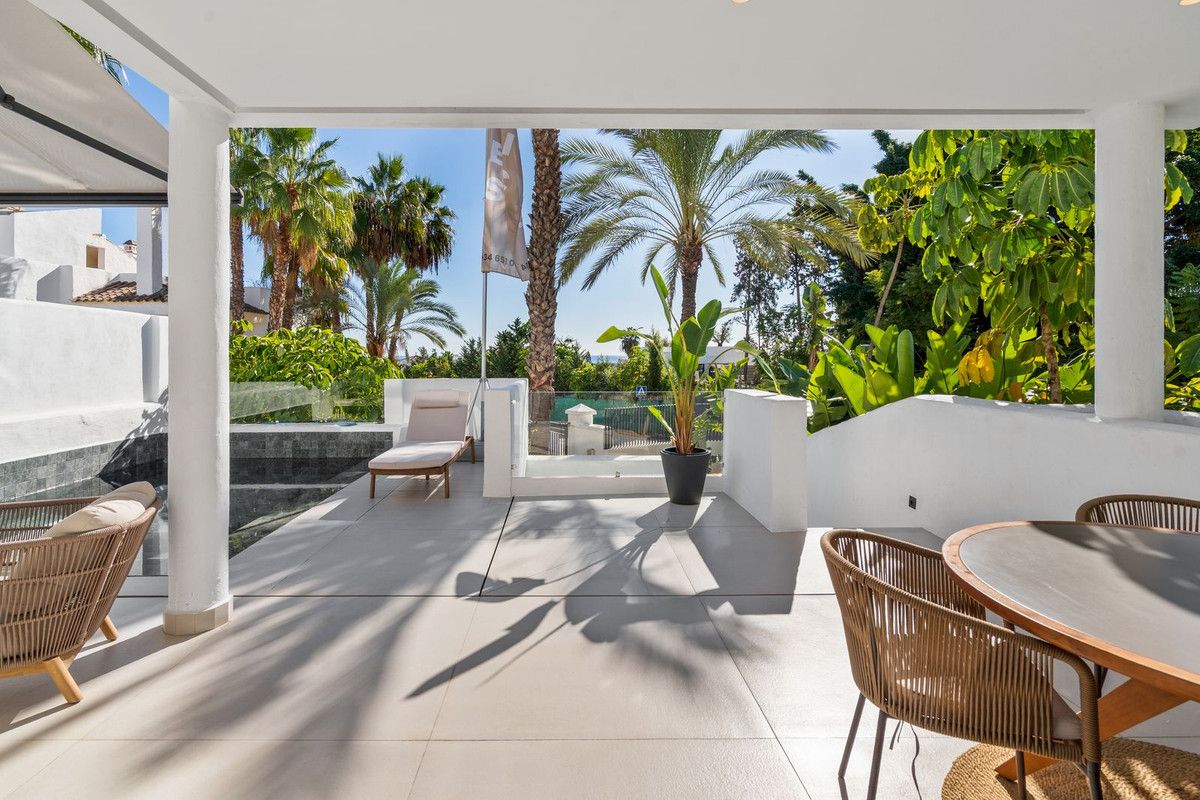 Duplex in El Paraiso, El Paraiso, 4/12