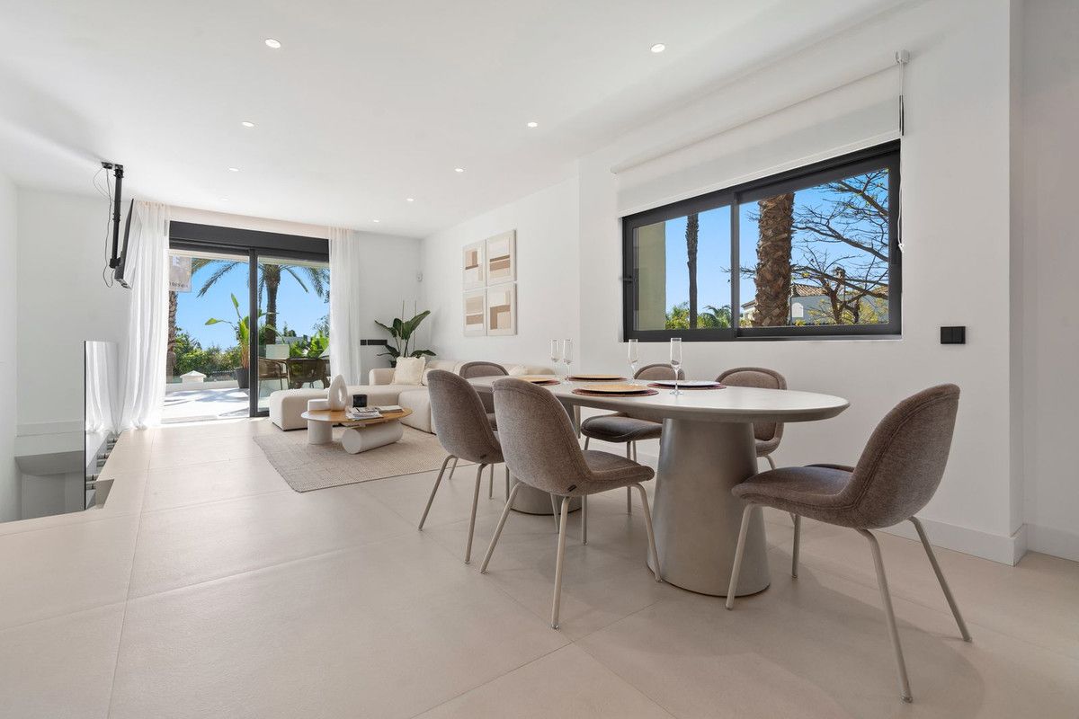Duplex in El Paraiso, El Paraiso, 9/12