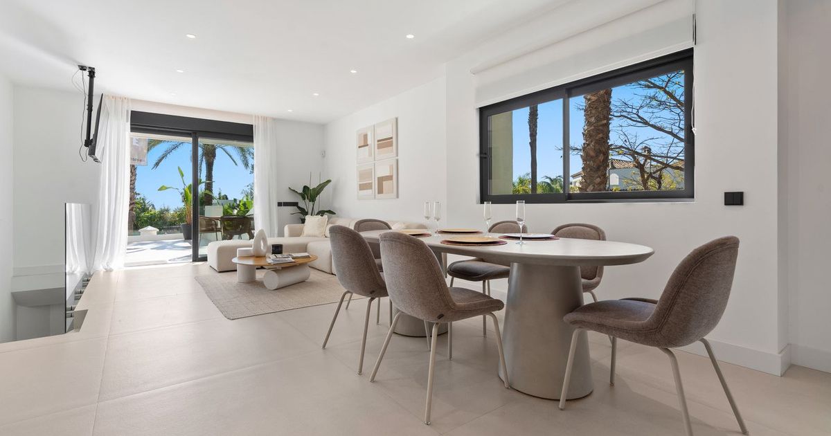 Duplex in El Paraiso, El Paraiso, 9/12
