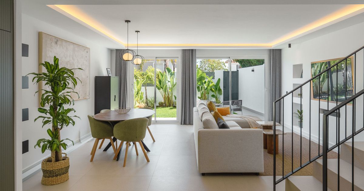 Townhouse in Nueva Andalucía, Nueva Andalucía, 1/12