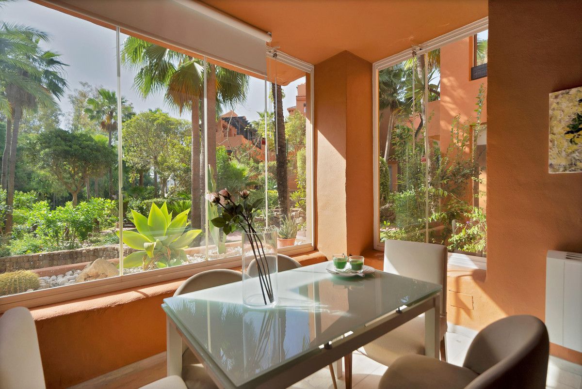 Appartement au Rez-de-Chaussée à Marbella, Marbella, 12/12