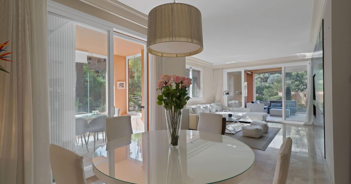 Appartement au Rez-de-Chaussée à Marbella, Marbella, 8/12