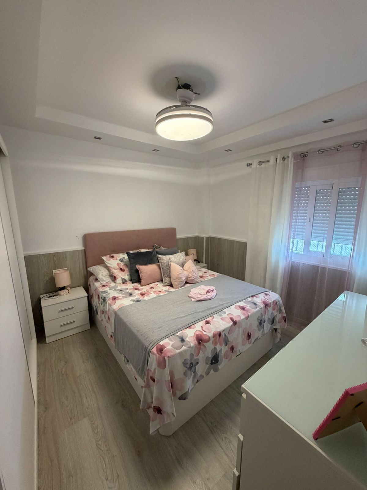 Lägenhet på mittenvåningen i Marbella, Marbella, 6/11