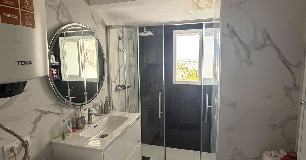 Lägenhet på mittenvåningen i Marbella, Marbella, 8/11