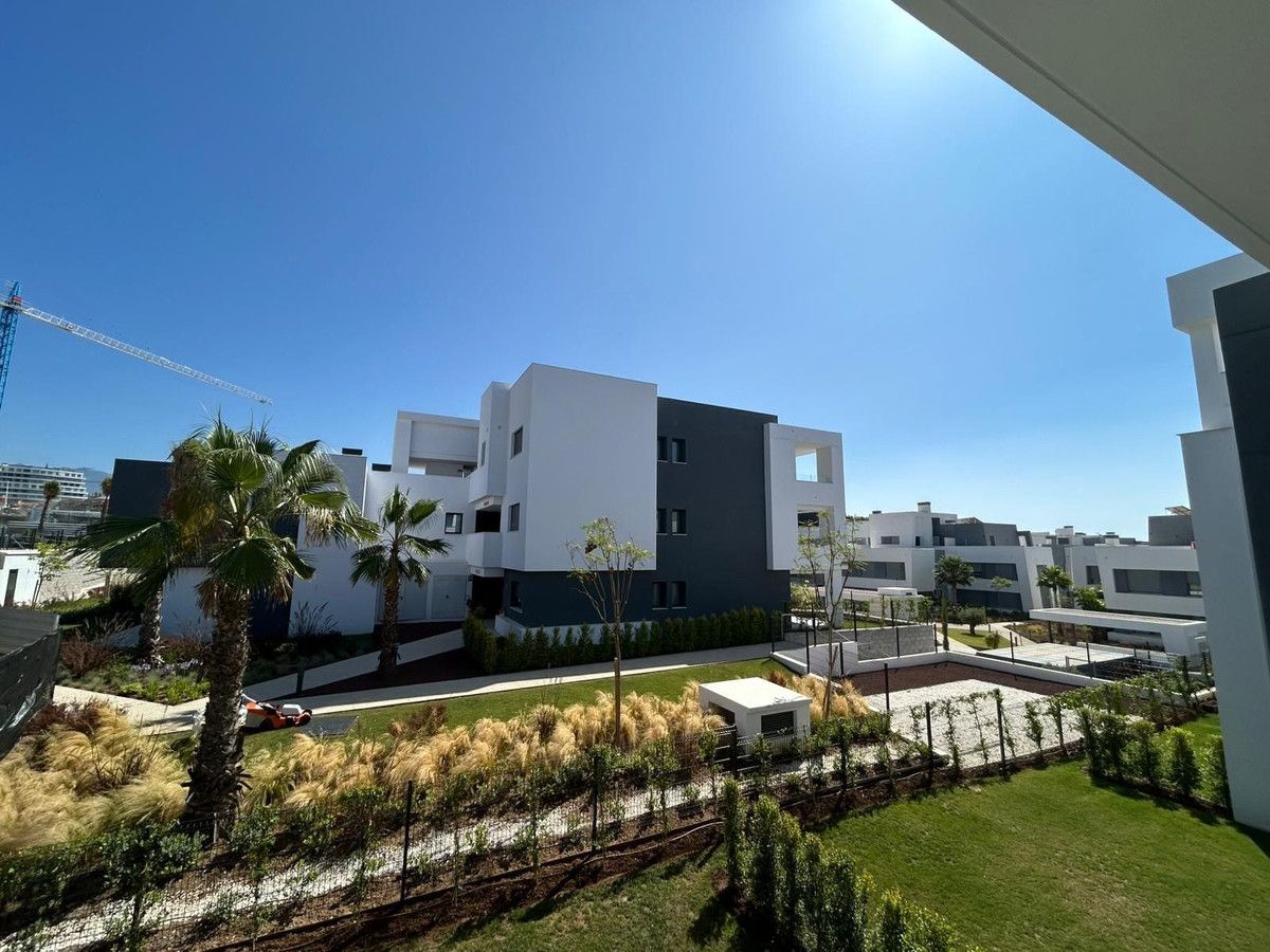 Apartamento de planta media en Selwo, Selwo, 2/12