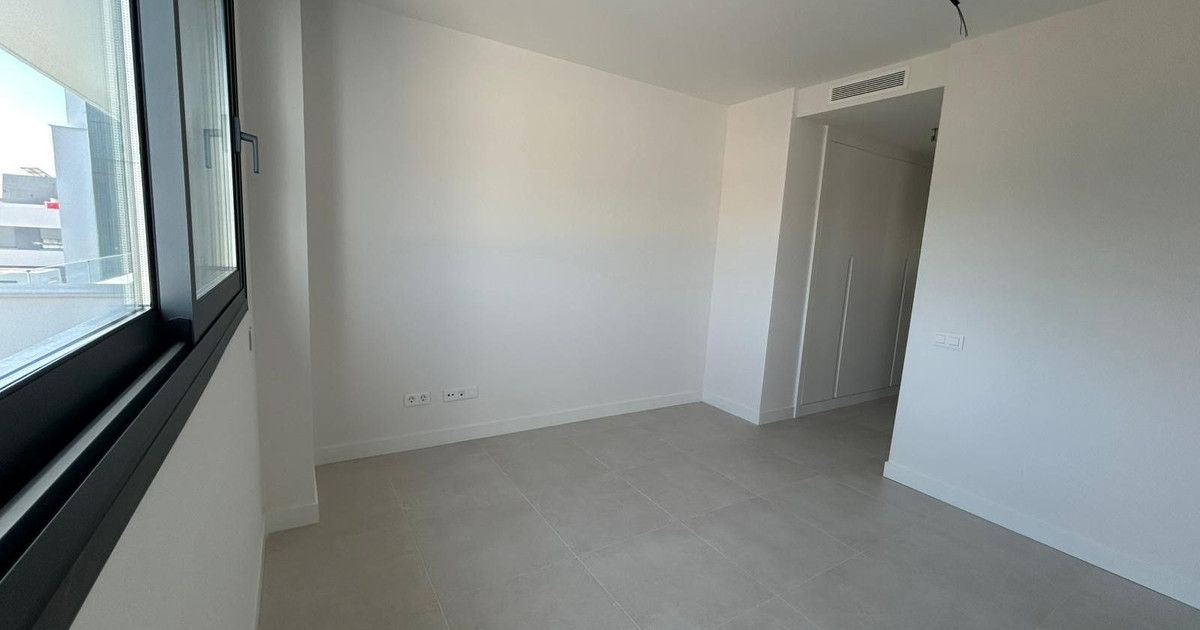 Apartamento de planta media en Selwo, Selwo, 12/12
