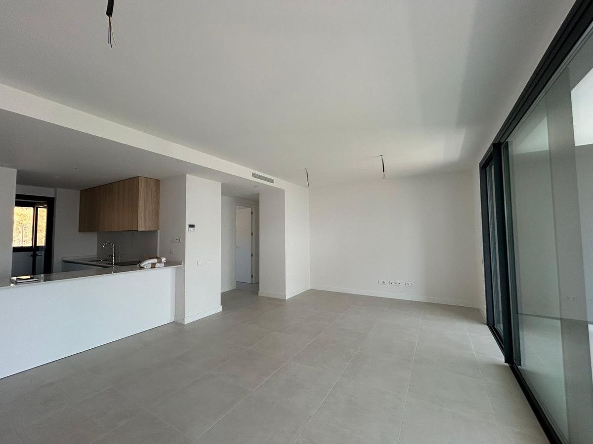 Apartamento de planta media en Selwo, Selwo, 4/12