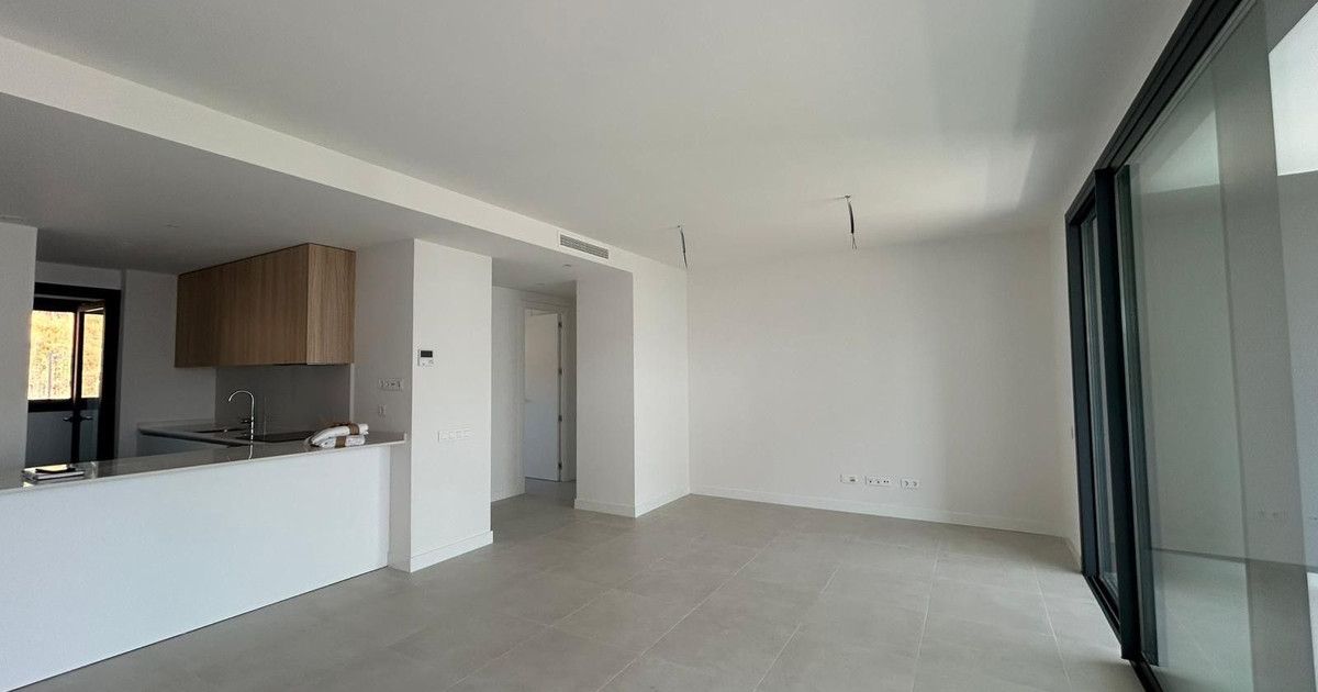 Apartamento de planta media en Selwo, Selwo, 4/12
