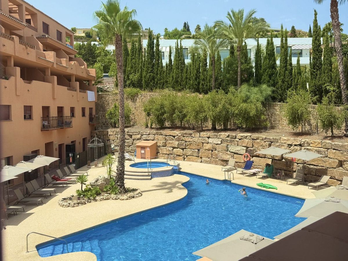 Appartement au premier étage à Benahavís, Benahavís, 1/12