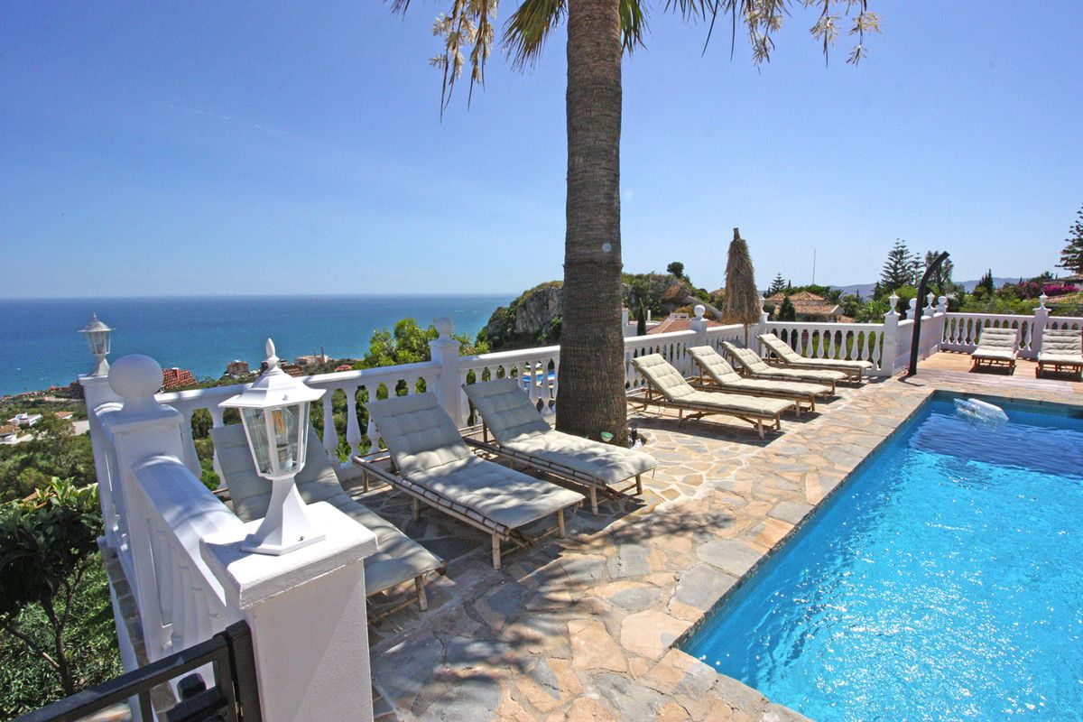 Detached Villa in La Capellania, La Capellania, 12/12