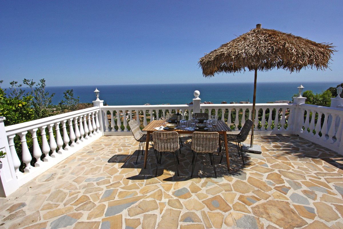 Detached Villa in La Capellania, La Capellania, 7/12