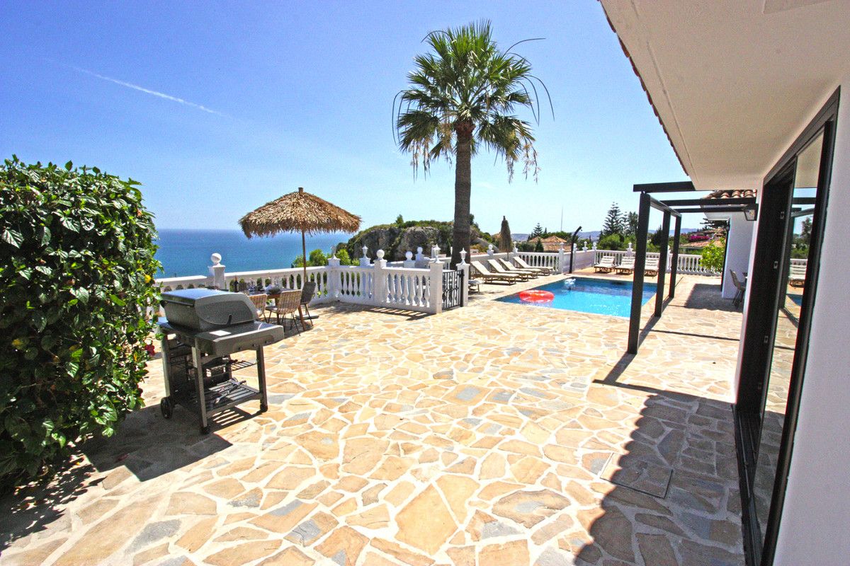 Detached Villa in La Capellania, La Capellania, 8/12