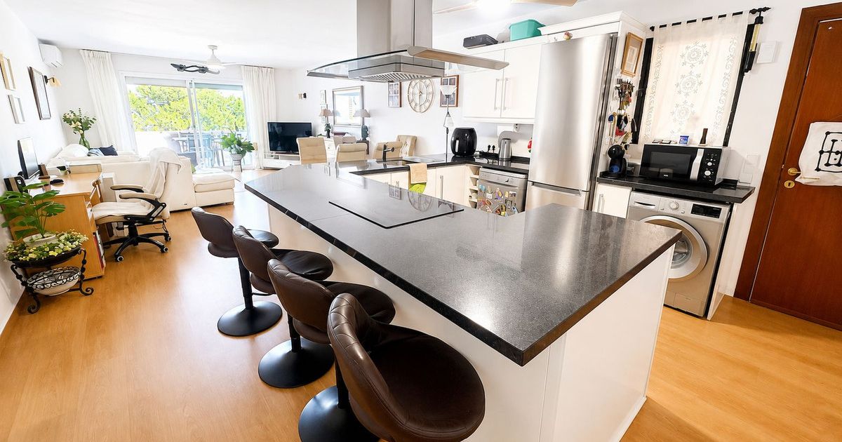 Apartamento en planta media en Estepona, Estepona, 5/12