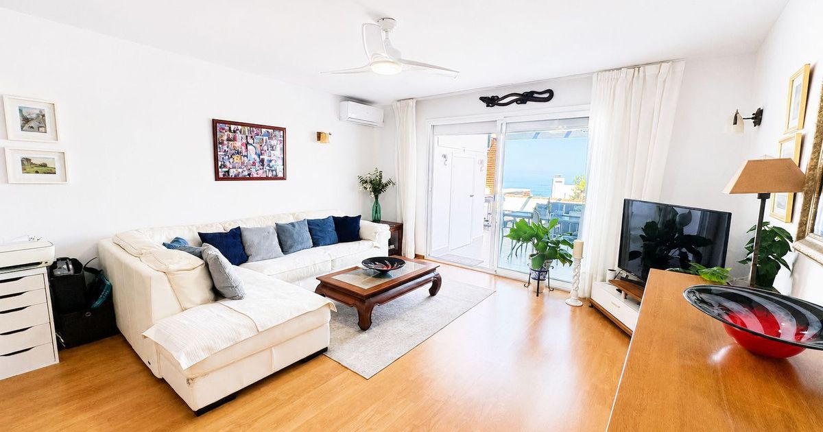 Apartamento en planta media en Estepona, Estepona, 7/12