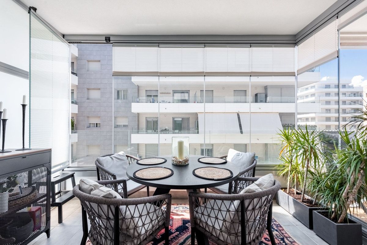 Middle Floor Apartment in Nueva Andalucía, Nueva Andalucía, 3/12
