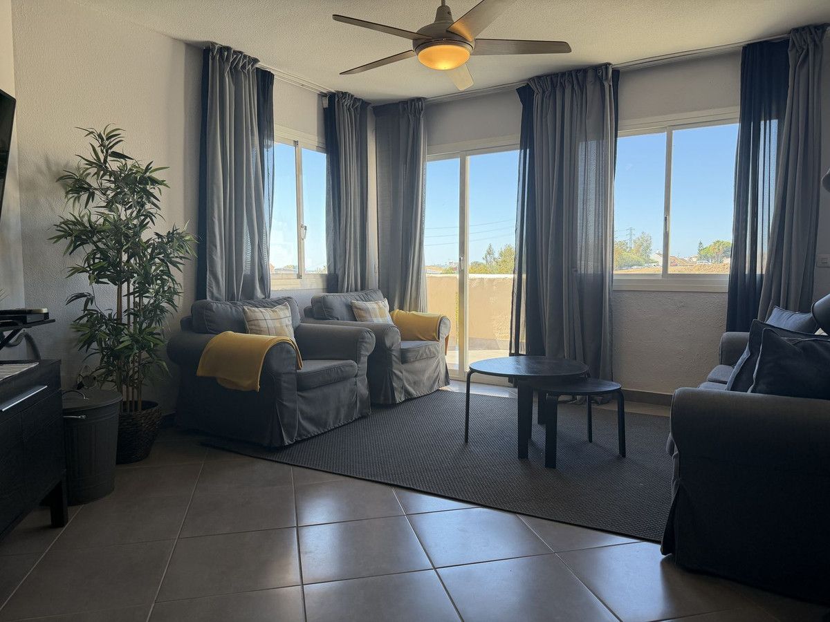 Top Floor Apartment in Riviera del Sol, Riviera del Sol, 3/12