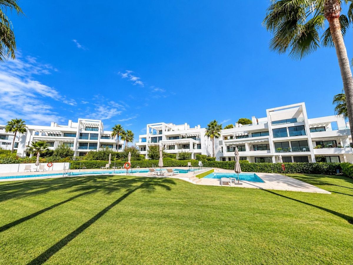 Penthouse Duplex in Benahavís, Benahavís, 1/12