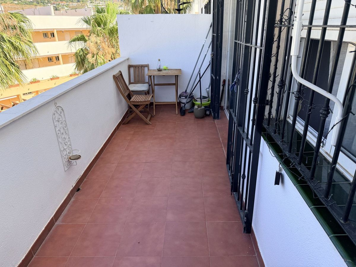 Middle Floor Apartment in Benalmadena, Benalmadena, 7/12