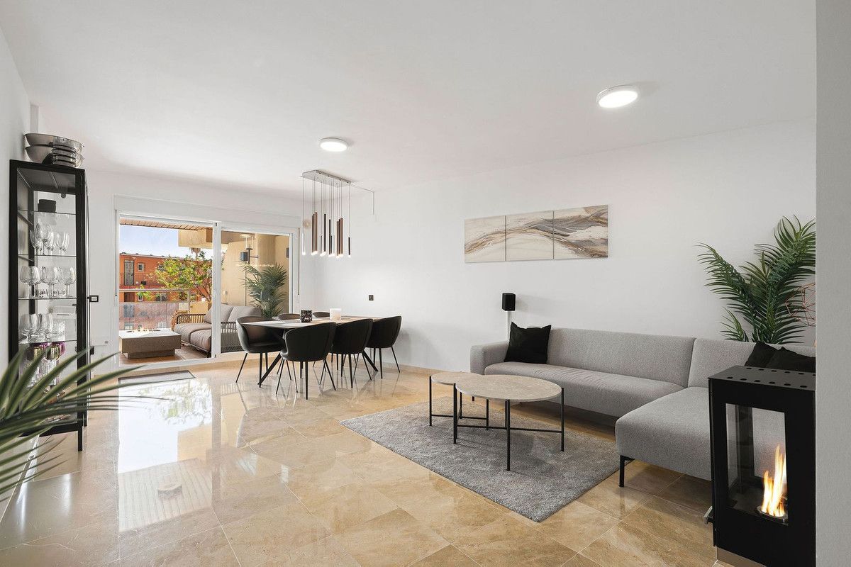 Middle Floor Apartment in Torreblanca, Torreblanca, 1/12