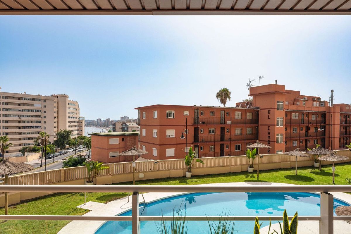 Middle Floor Apartment in Torreblanca, Torreblanca, 8/12