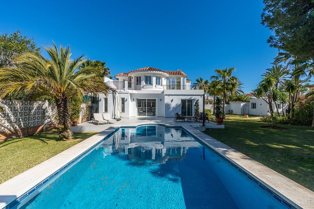 Detached Villa in Marbesa, Marbesa, 1/12