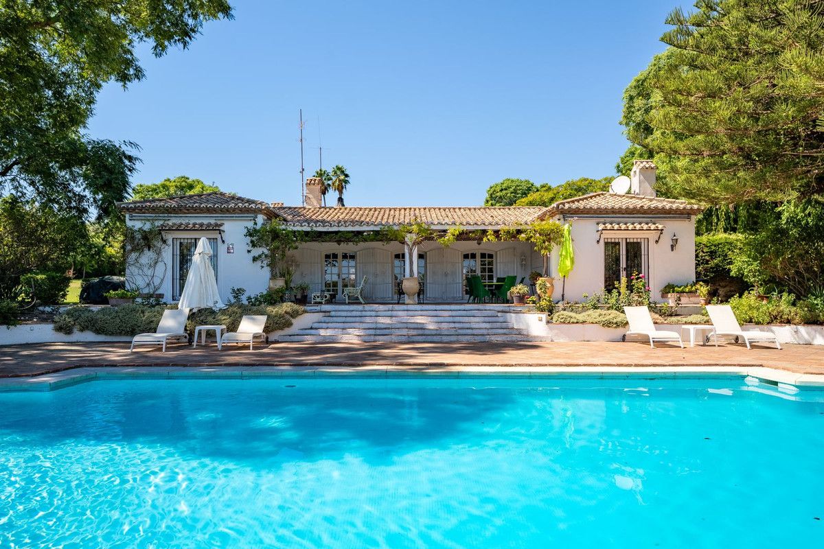 Finca - Cortijo in Cancelada, Cancelada, 6/12