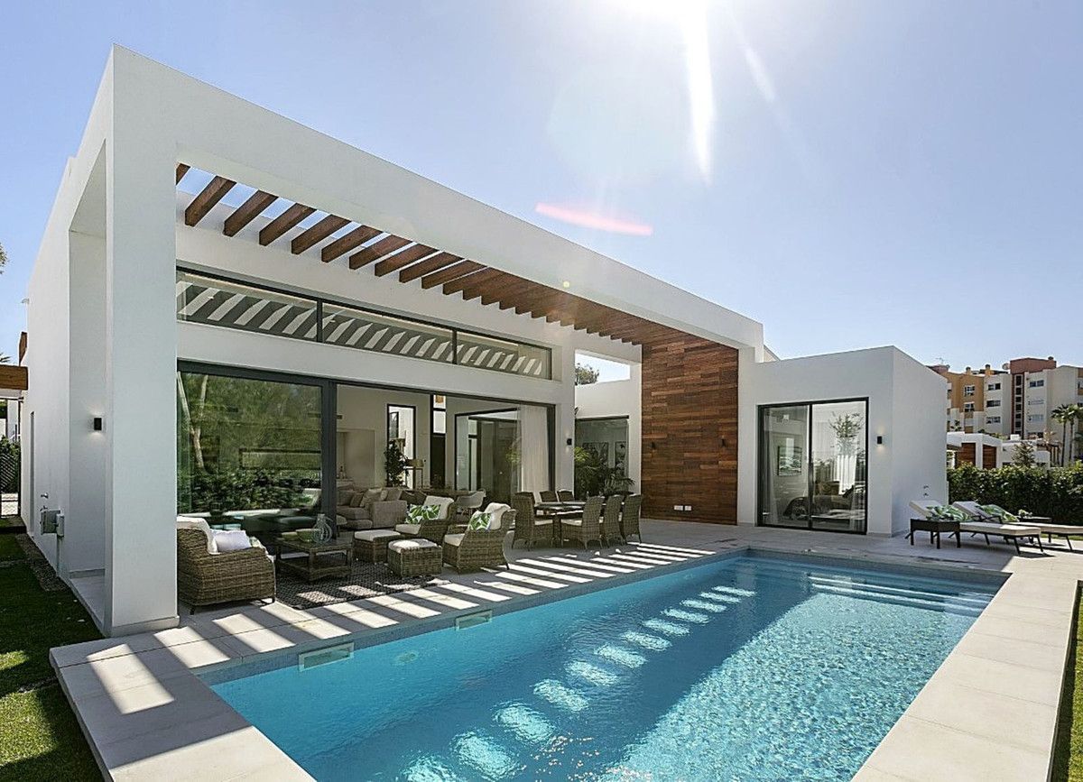 Detached Villa in Atalaya, Atalaya, 1/12