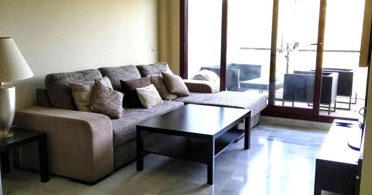 Middle Floor Apartment in Benahavís, Benahavís, 2/12