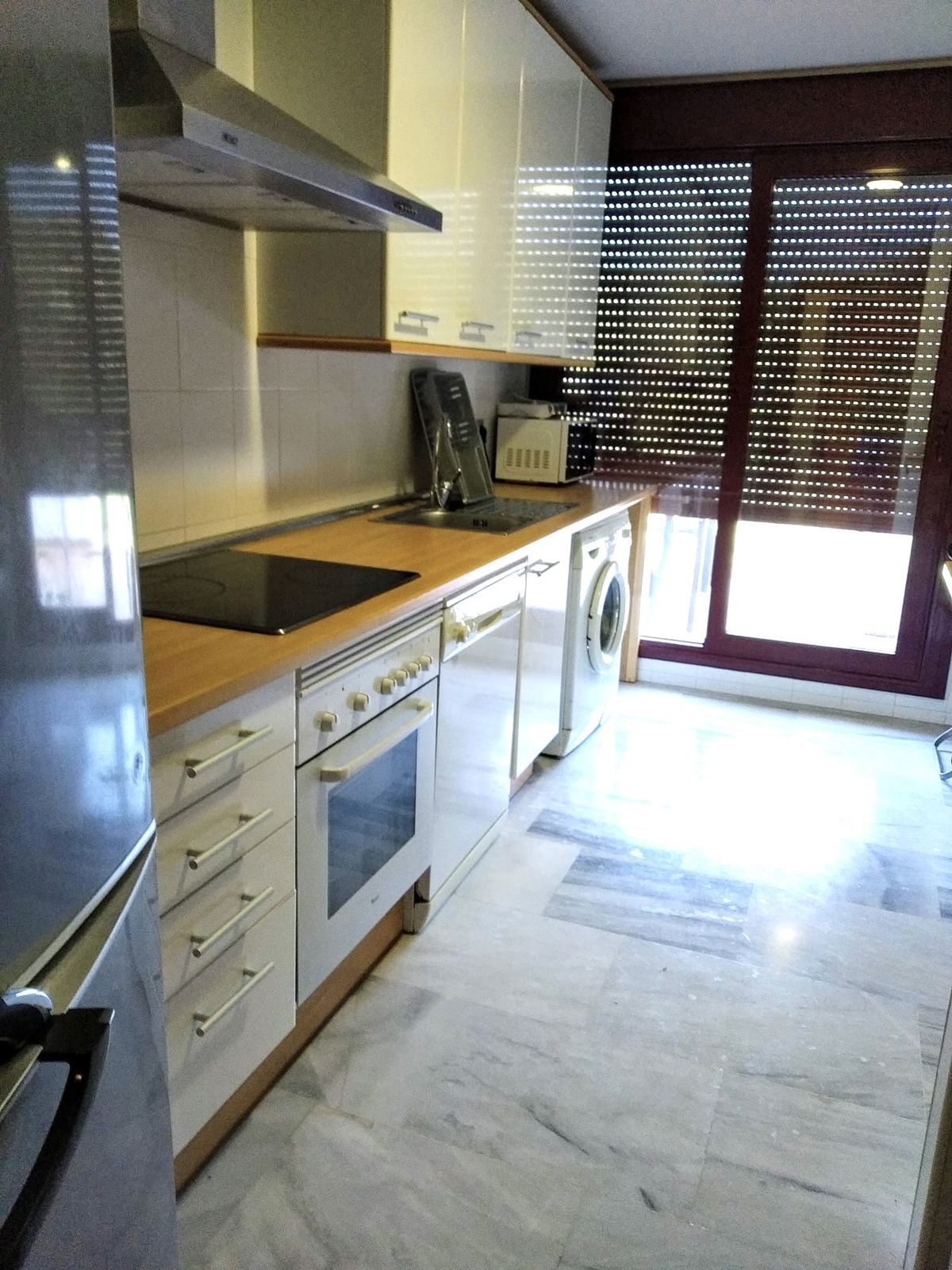 Middle Floor Apartment in Benahavís, Benahavís, 6/12
